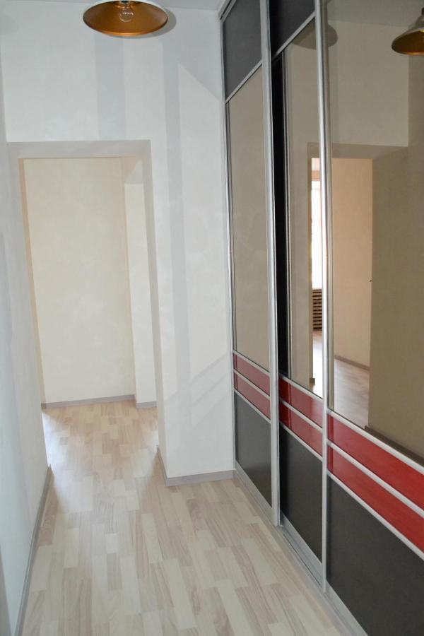 Vee 4 City Center Apartment Parnawa Zewnętrze zdjęcie